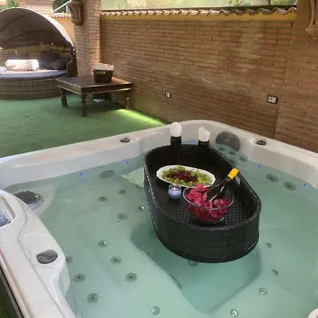 - La Casa Di Laura Villa Ostia Antica
